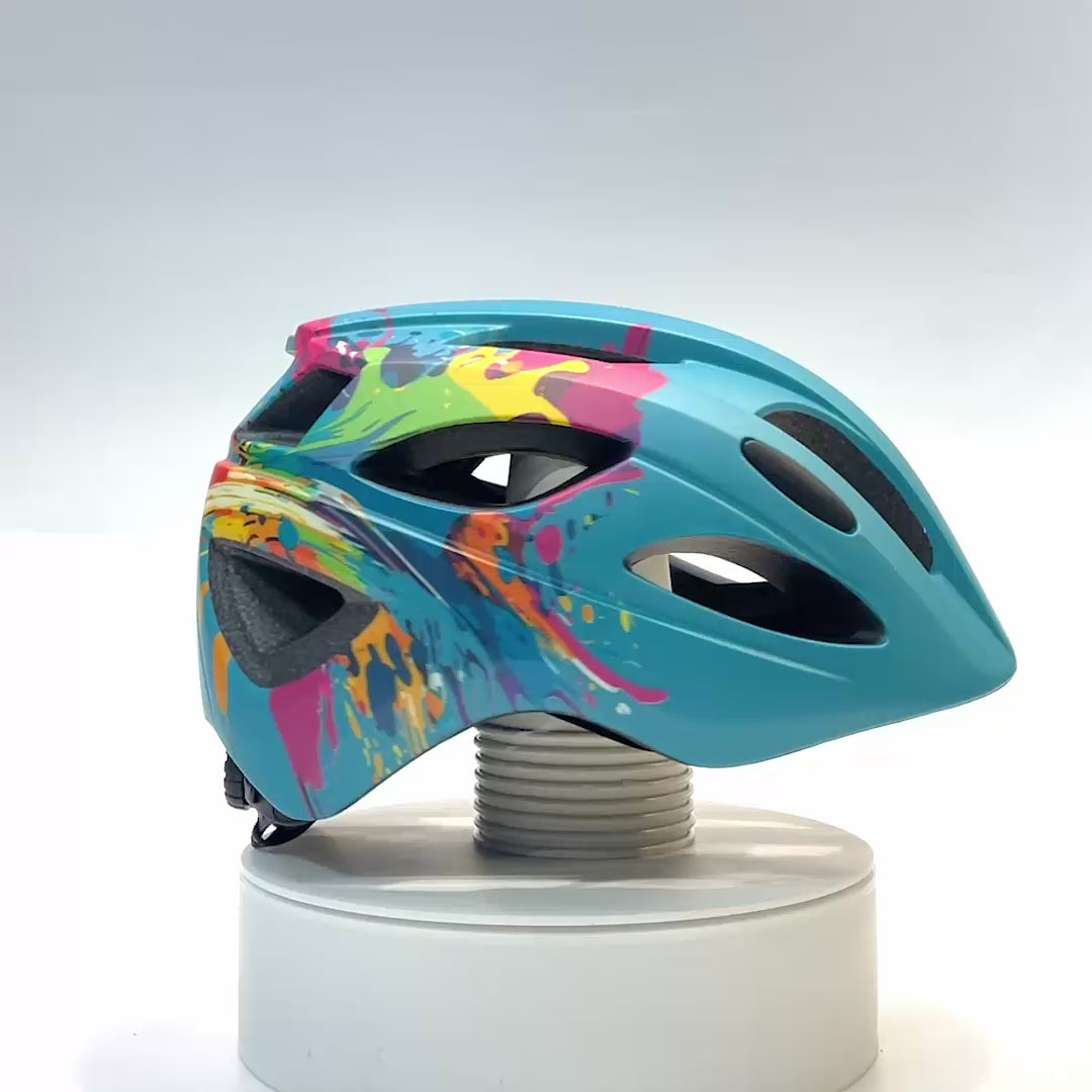 Crazy Safety Kids’ Bicycle Helmet Featuring a Powerful Rechargeable Rear Light, Perfect for Children Aged 6 to 12 Years