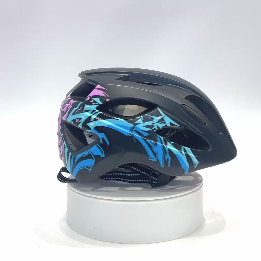 Crazy Safety Kids’ Bicycle Helmet Featuring a Powerful Rechargeable Rear Light, Perfect for Children Aged 6 to 12 Years